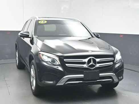 Used 2018 Mercedes-Benz GLC 300 image 2
