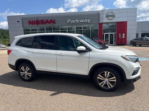 Used 2017 Honda Pilot EX-L image 1