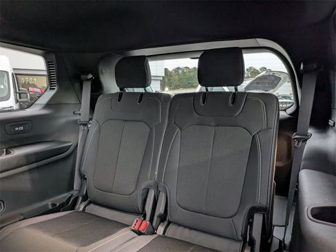 New 2025 Jeep Grand Cherokee L Laredo w/ Luxury Tech Group I image 27