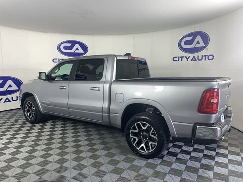 Used 2025 RAM 1500 Laramie AWD/4WD image 5