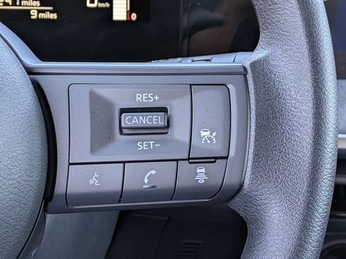New 2026 Nissan Kicks SV w/ Charging Package FWD image 17