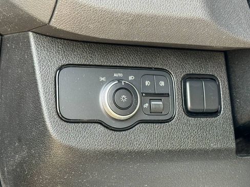 Used 2022 Mercedes-Benz Sprinter 2500 image 28