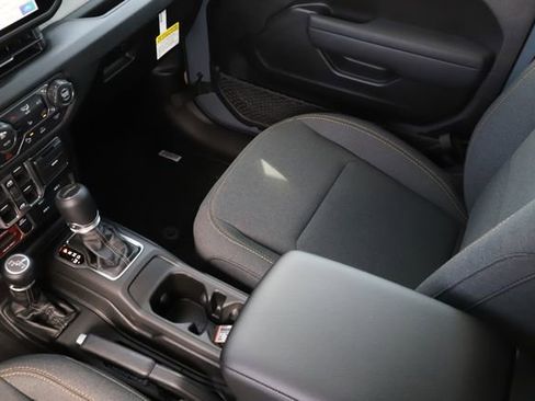 New 2026 Jeep Gladiator Willys AWD/4WD image 26