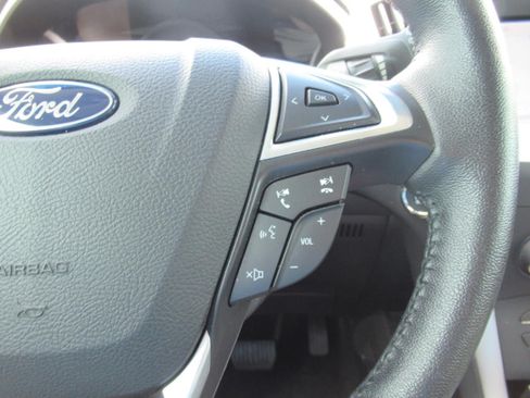 Used 2020 Ford Edge SEL w/ Convenience Package FWD image 25