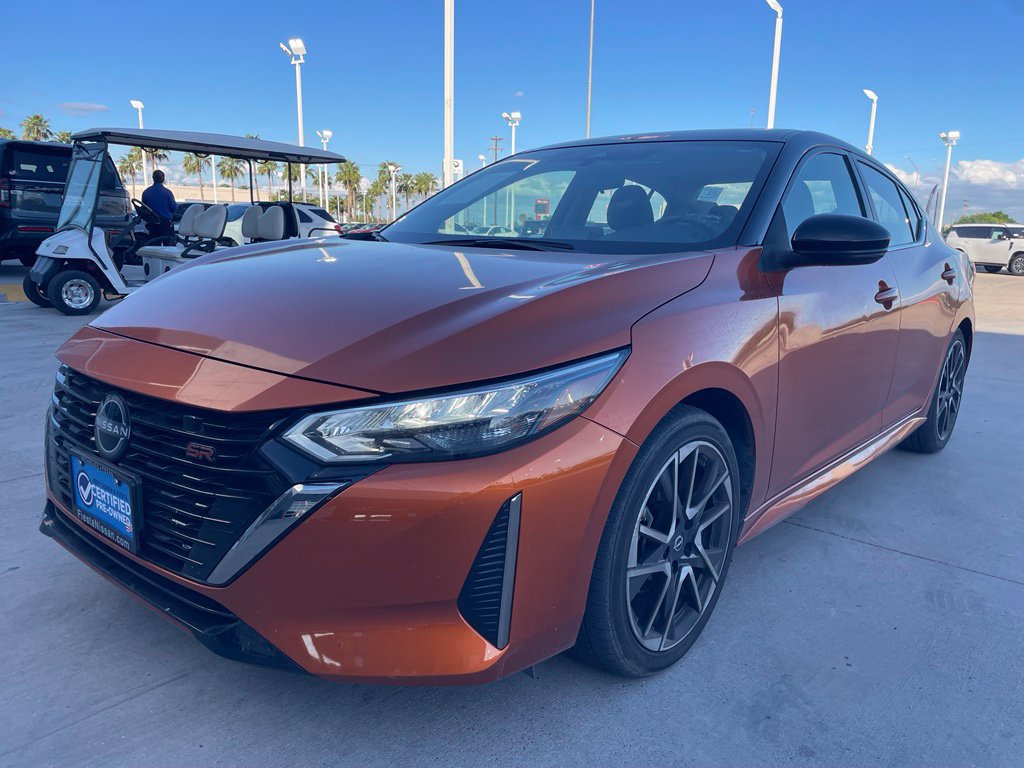 Used 2024 Nissan Sentra SR FWD image 5