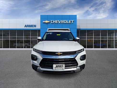 Certified 2023 Chevrolet TrailBlazer LT w/ Convenience Package AWD/4WD image 3