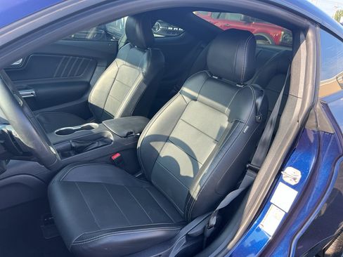 Used 2019 Ford Mustang Premium RWD image 15