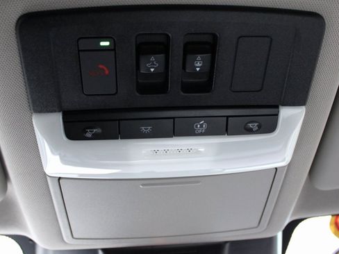 Certified 2023 Nissan Rogue SV w/ SV Premium B Package image 39