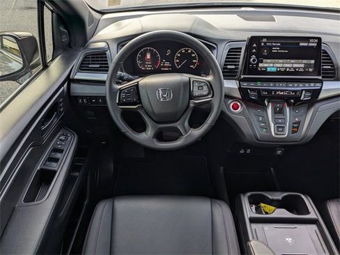 Used 2026 Honda Odyssey Sport-L image 16