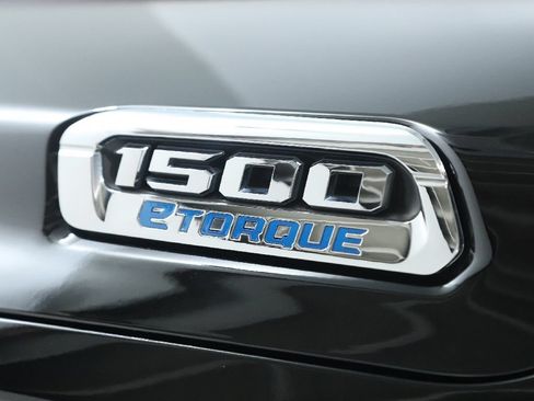 Used 2023 RAM 1500 Big Horn AWD/4WD image 37