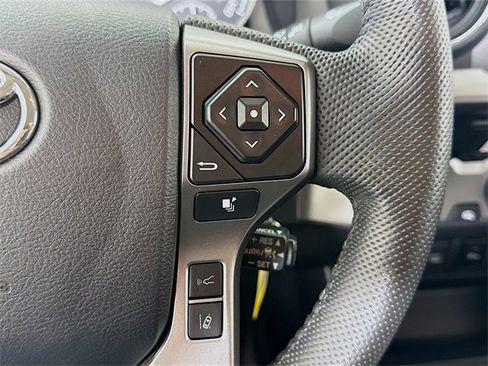 Used 2022 Toyota Tacoma SR5 image 14