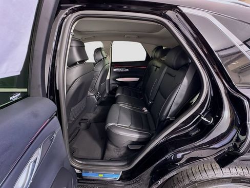 New 2026 Genesis GV70 2.5T Advanced AWD/4WD image 17