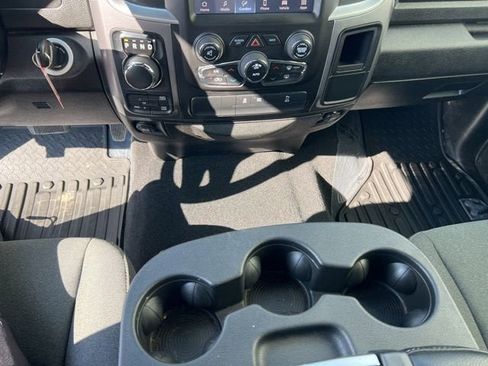 Used 2022 RAM 1500 Classic Warlock image 14