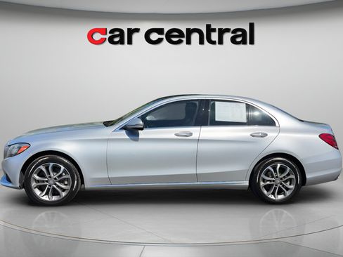 Used 2016 Mercedes-Benz C 300 4MATIC Sedan image 2
