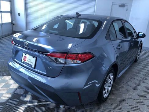 Certified 2025 Toyota Corolla LE image 31