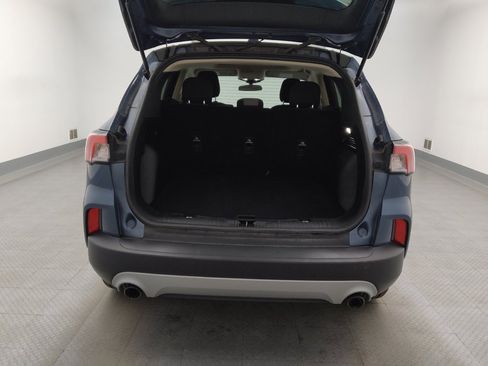 Used 2020 Ford Escape SE FWD image 29