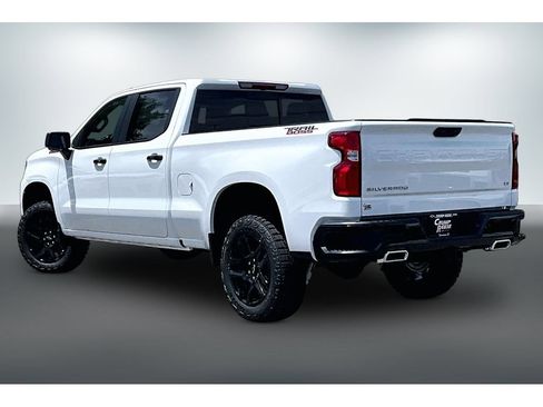 New 2026 Chevrolet Silverado 1500 LT Trail Boss w/ LT Trail Boss Premium Package AWD/4WD image 3