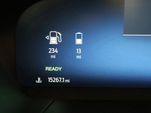 Used 2023 Ford Escape SE w/ PHEV Premium Package image 17