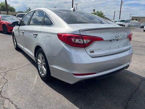 Used 2016 Hyundai Sonata SE FWD image 7