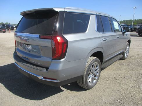 New 2026 GMC Yukon Elevation w/ Elevation Premium Package AWD/4WD image 4