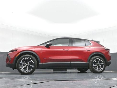 New 2026 Chevrolet Equinox EV LT image 50