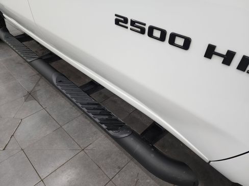 Used 2024 Chevrolet Silverado 2500 LT w/ Z71 Sport Edition image 28