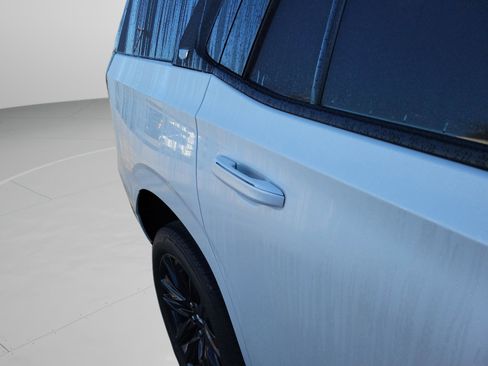 Used 2021 Cadillac Escalade Sport image 16