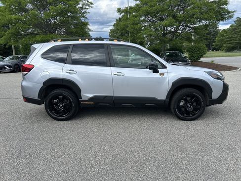 Used 2025 Subaru Forester Wilderness AWD/4WD image 4