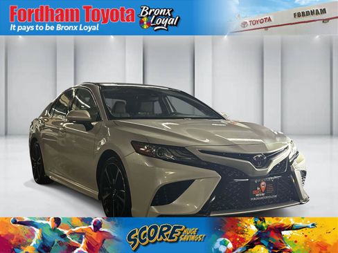 Used 2019 Toyota Camry XSE w/ Carpet Mat Package FWD image 1