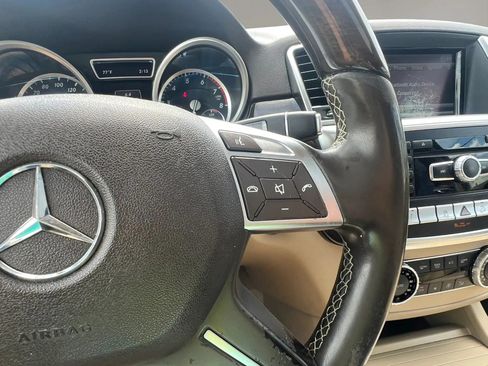 Used 2015 Mercedes-Benz ML 350 4MATIC w/ Premium 1 Package image 20