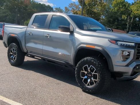 Certified 2024 GMC Canyon AT4X image 2