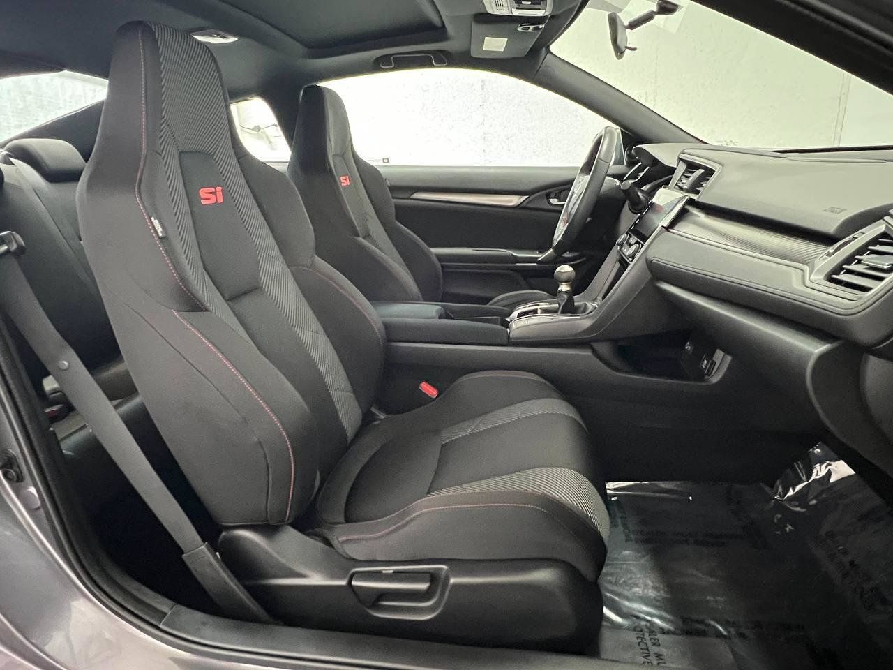 Used 2017 Honda Civic Si image 11