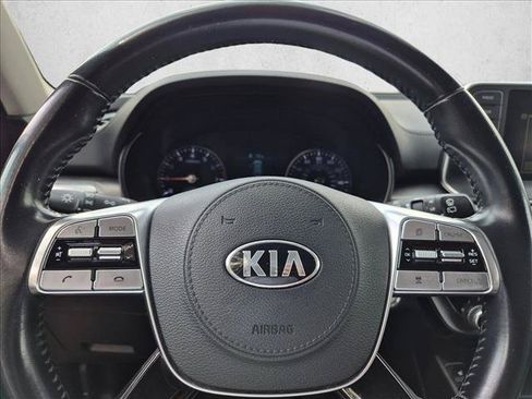 Used 2021 Kia Telluride S FWD image 11