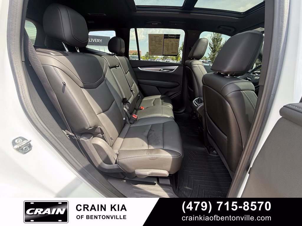 Used 2024 Cadillac XT6 Luxury AWD/4WD image 28