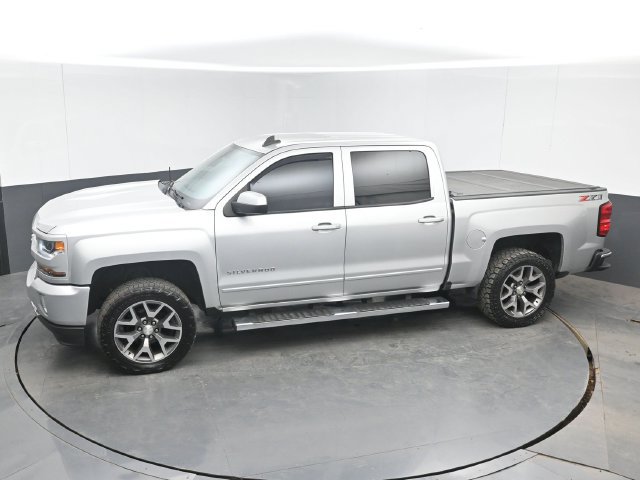 Used 2018 Chevrolet Silverado 1500 LT w/ All Star Edition AWD/4WD image 33