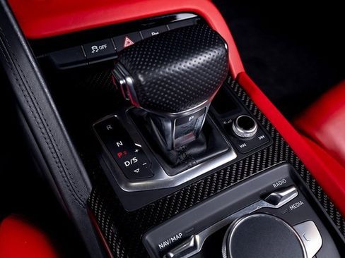 Used 2022 Audi R8 V10 performance image 48