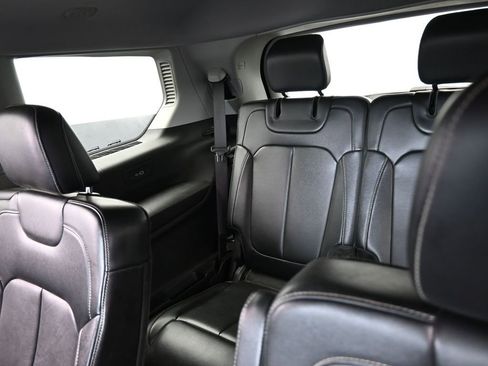 Used 2021 Jeep Grand Cherokee L Limited image 37