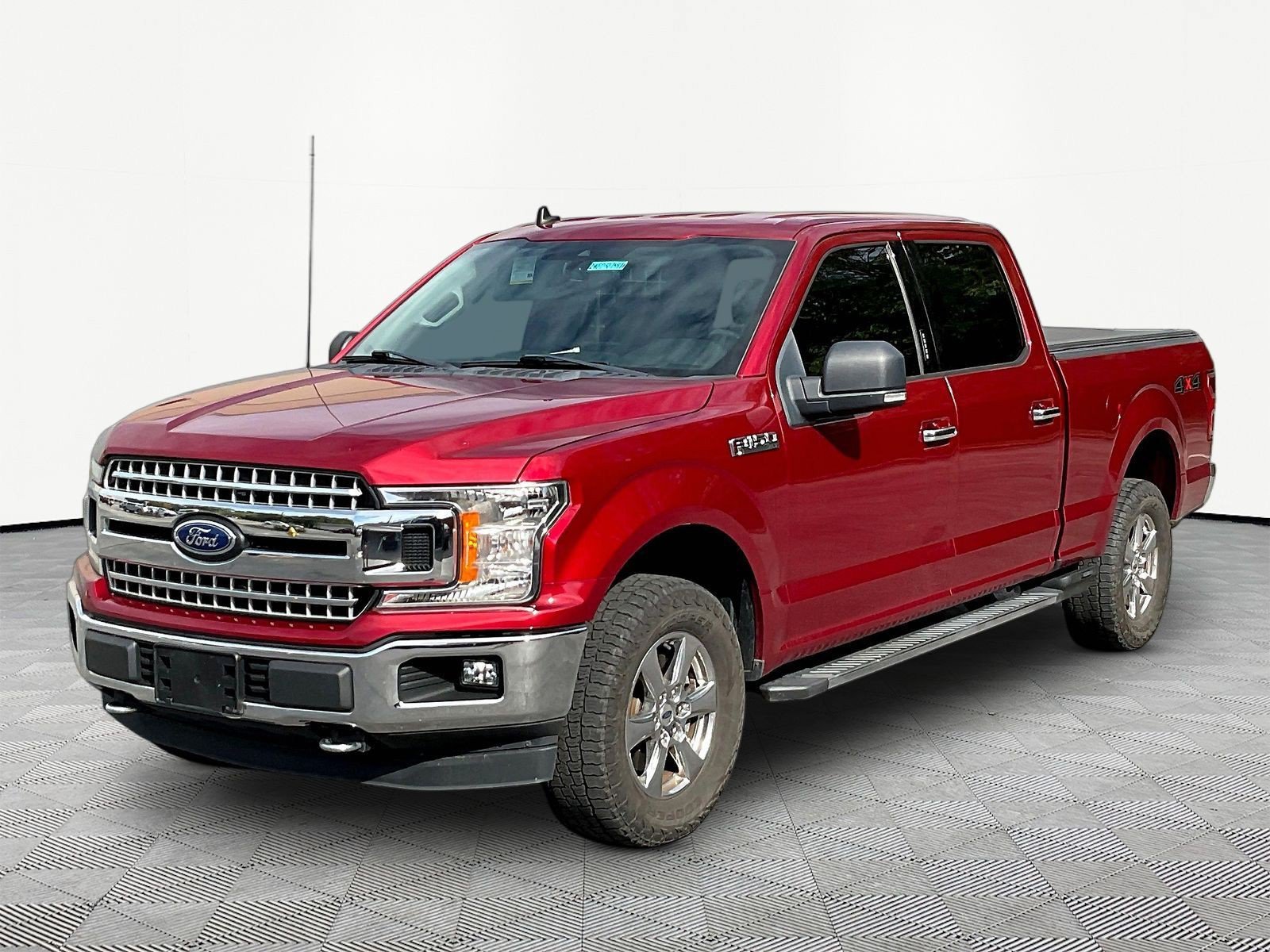 Used 2019 Ford F150 XLT w/ Equipment Group 302A Luxury AWD/4WD image 1