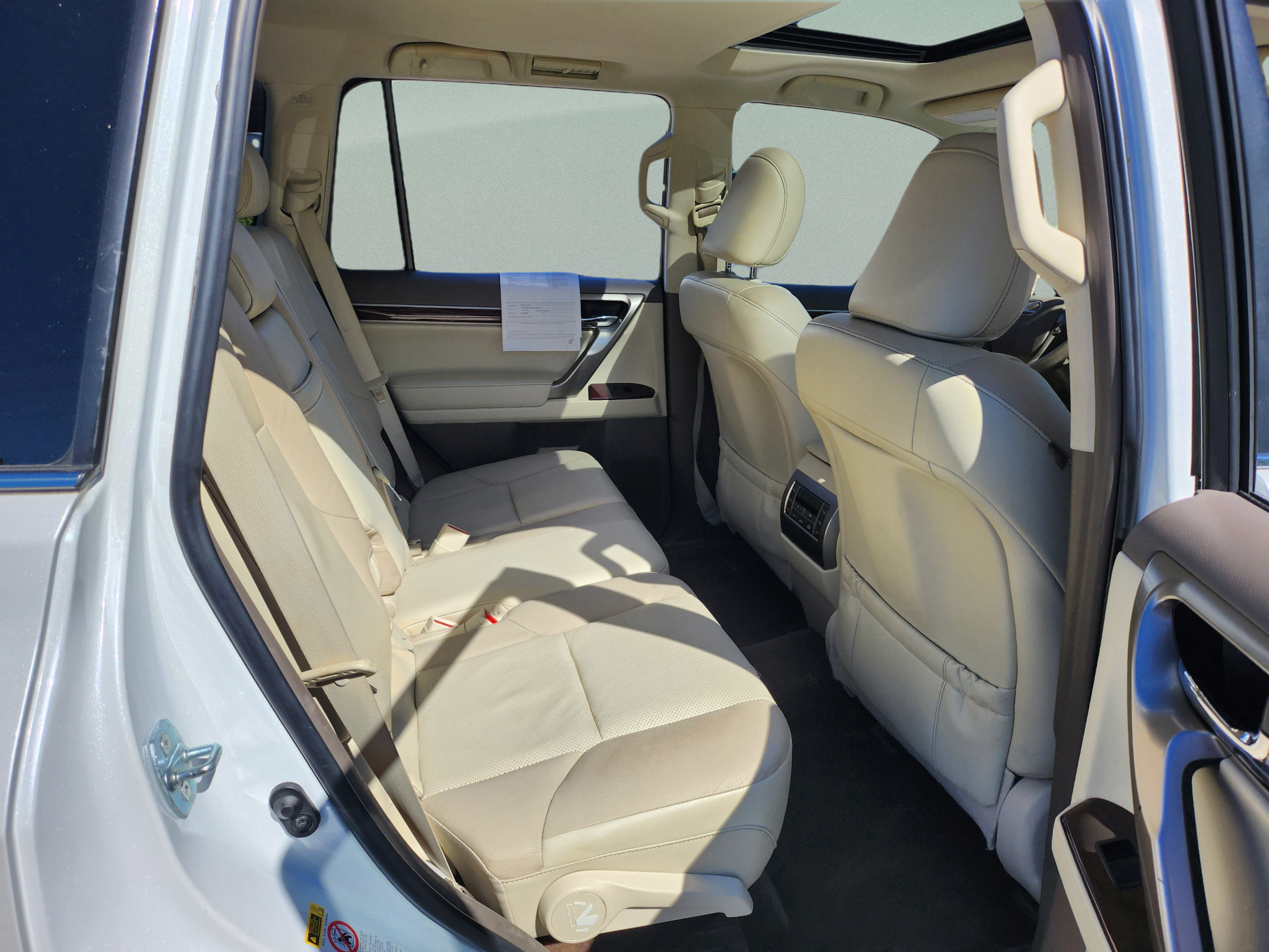 Used 2015 Lexus GX 460 w/ Premium Package AWD/4WD image 25