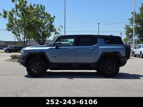 Used 2024 GMC Hummer EV 3X w/ Omega Edition AWD/4WD image 4