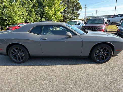Used 2023 Dodge Challenger SXT w/ Blacktop Package RWD image 7