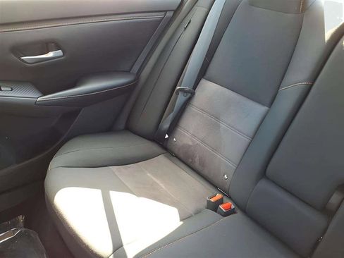 Used 2023 Nissan Sentra SR w/ Electronics Package image 16