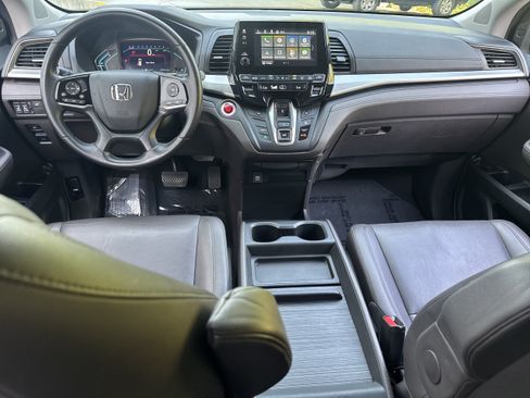 Used 2018 Honda Odyssey EX-L image 18