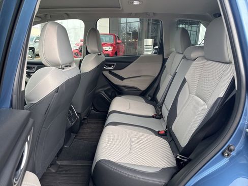Used 2024 Subaru Forester Premium image 12