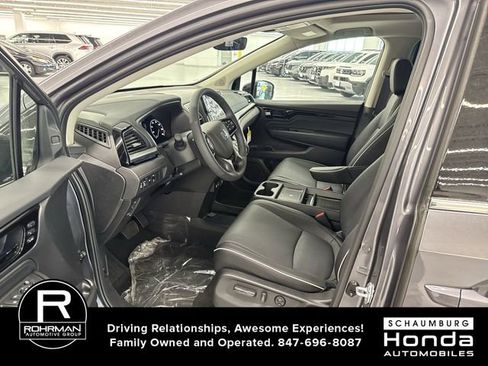 New 2026 Honda Odyssey Elite image 5
