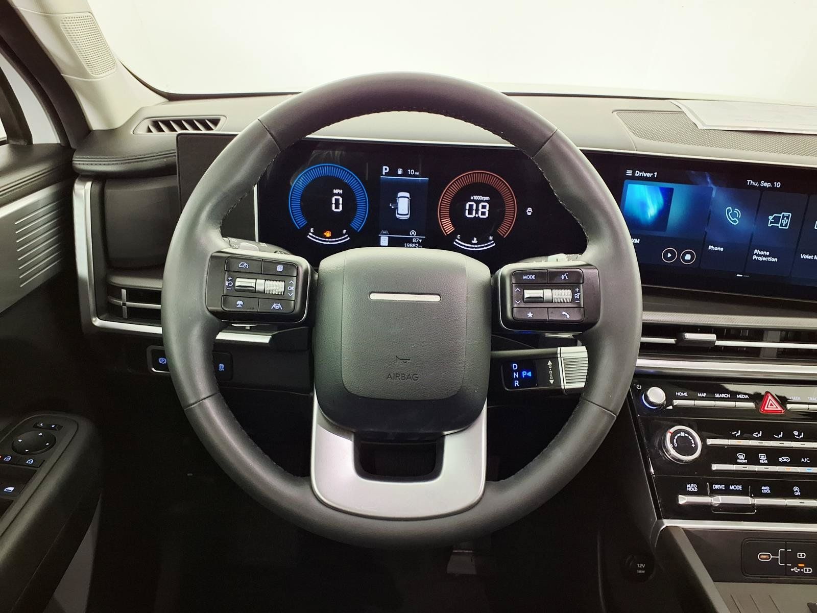 Certified 2025 Hyundai Santa Fe SE AWD/4WD image 16
