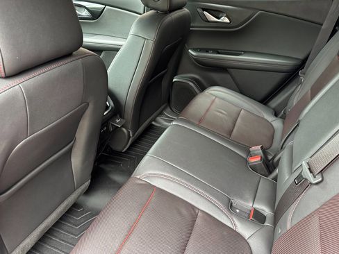 Used 2022 Chevrolet Blazer RS w/ Enhanced Convenience Package image 28