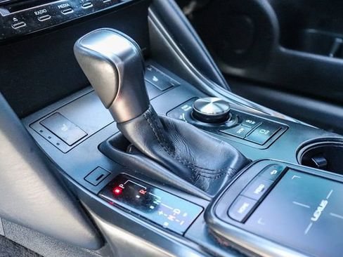 Certified 2024 Lexus IS 300 F Sport RWD image 24