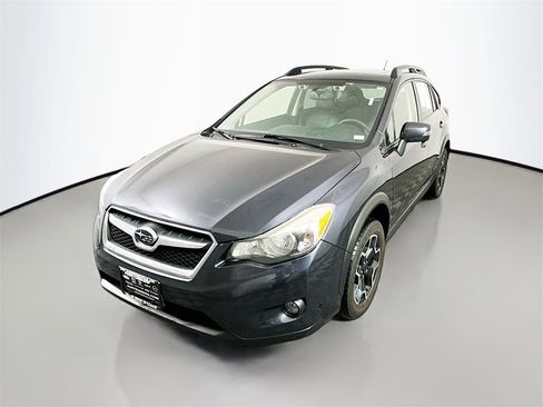 Used 2015 Subaru Crosstrek 2.0i Limited image 3