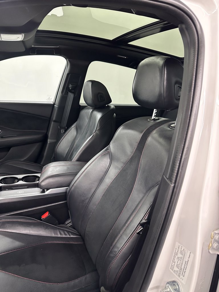 Used 2025 Acura RDX w/ Advance Package AWD/4WD image 12